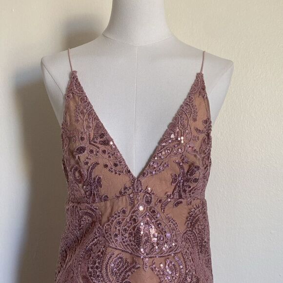 Free People Cream and Rose Gold Pink Night Shimmers Sequin Mini Dress Size 2 - Picture 3 of 13